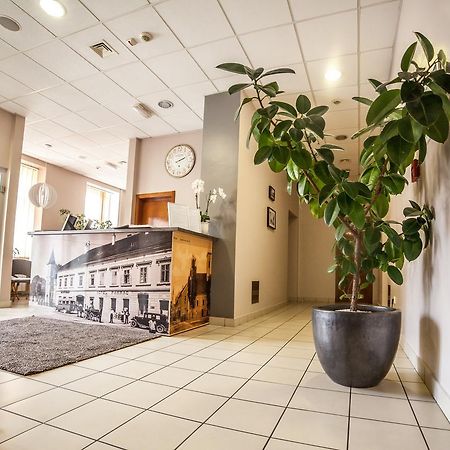 Hotel Pakrac 外观 照片