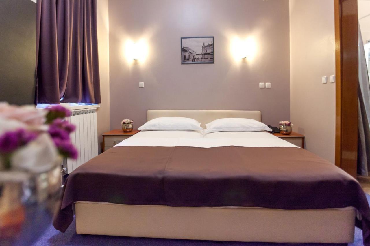 Hotel Pakrac 外观 照片